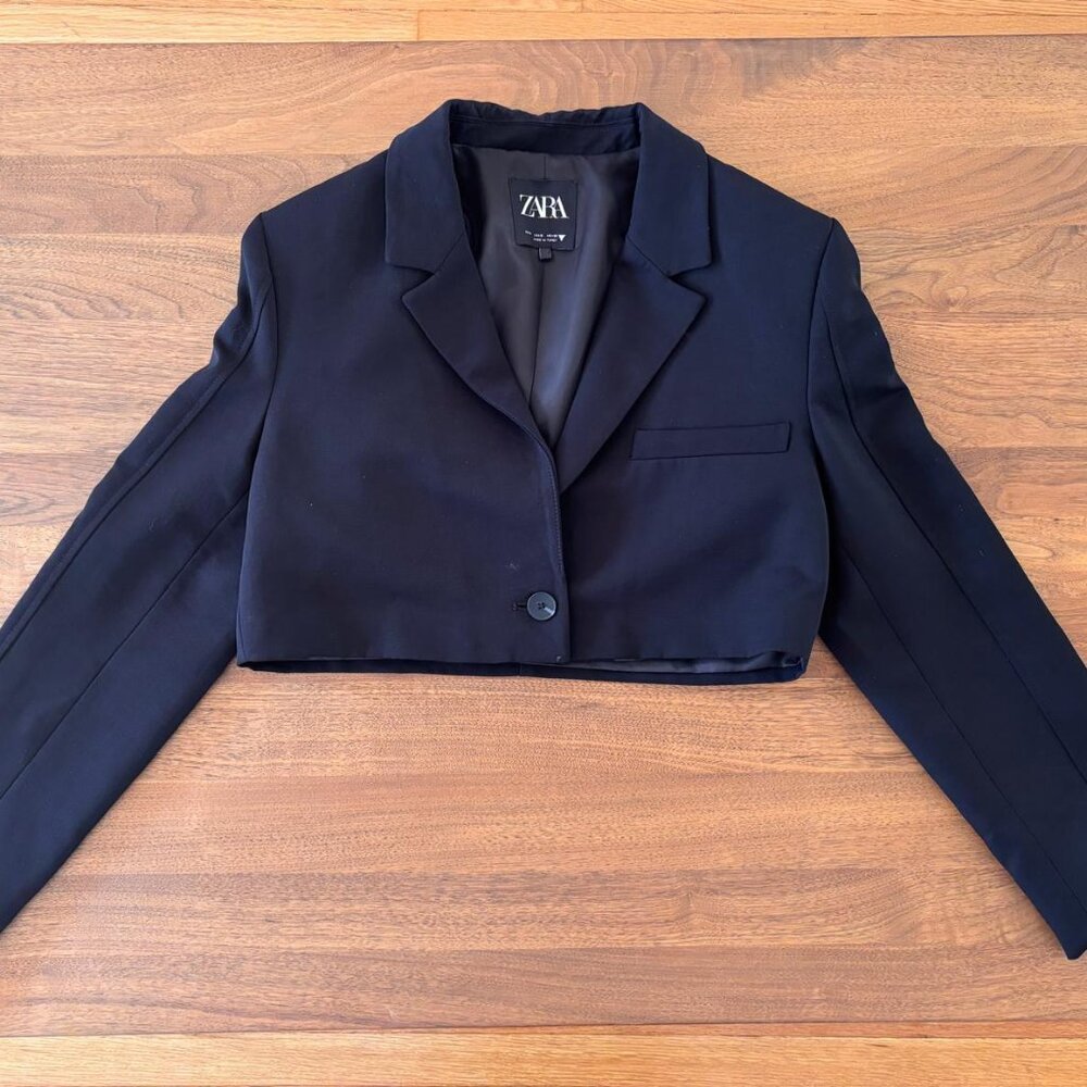 Black Cropped Zara Blazer